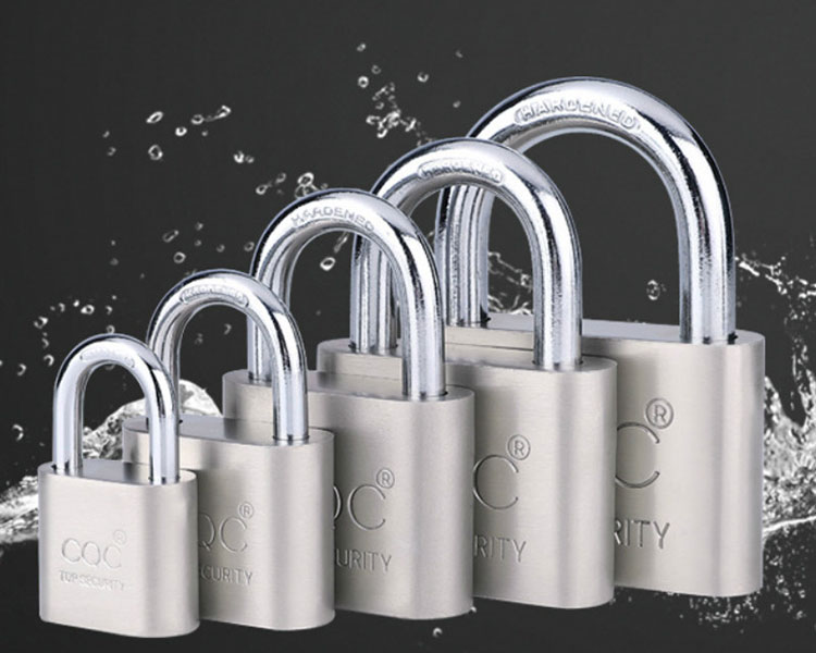 Set of 5 Standard Padlocks of Various Sizes